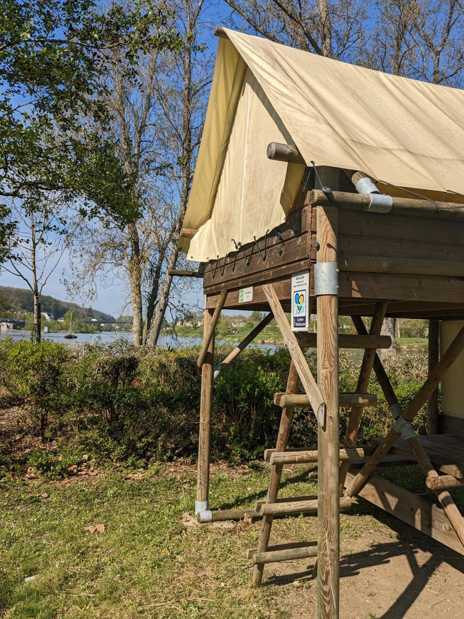 Camping Onlycamp La Confluence Savonnières Exteriör bild