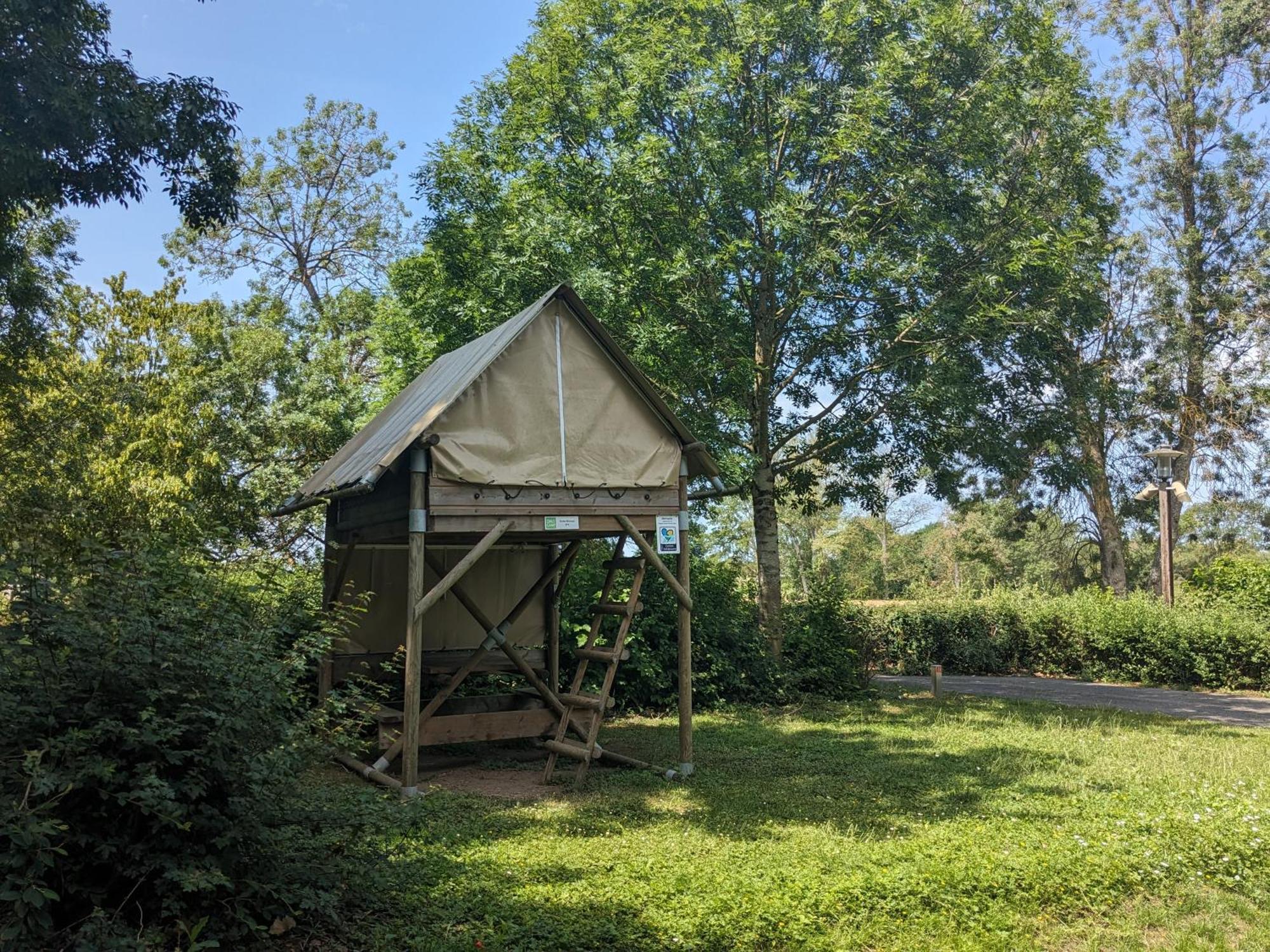 Camping Onlycamp La Confluence Savonnières Exteriör bild